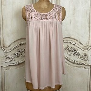 Sweet crochet and gauzy flowy summer top